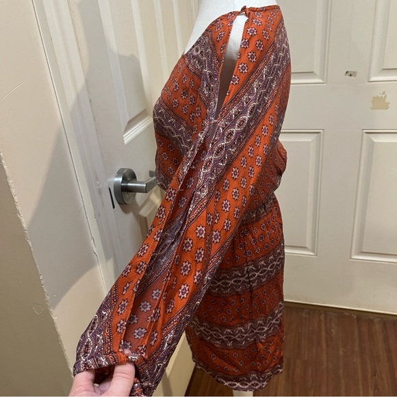 GUESS SIZE MEDIUM 100% SILK ORANGE FLORAL TASSEL COLD SHOULDER DRESS 3/4 SLEEVE - Picture 6 of 12